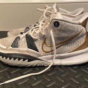 Kyrie 7 Basketball Shoes